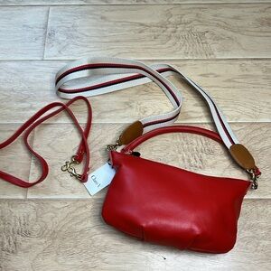 Clare V. Mini Moyen in red leather